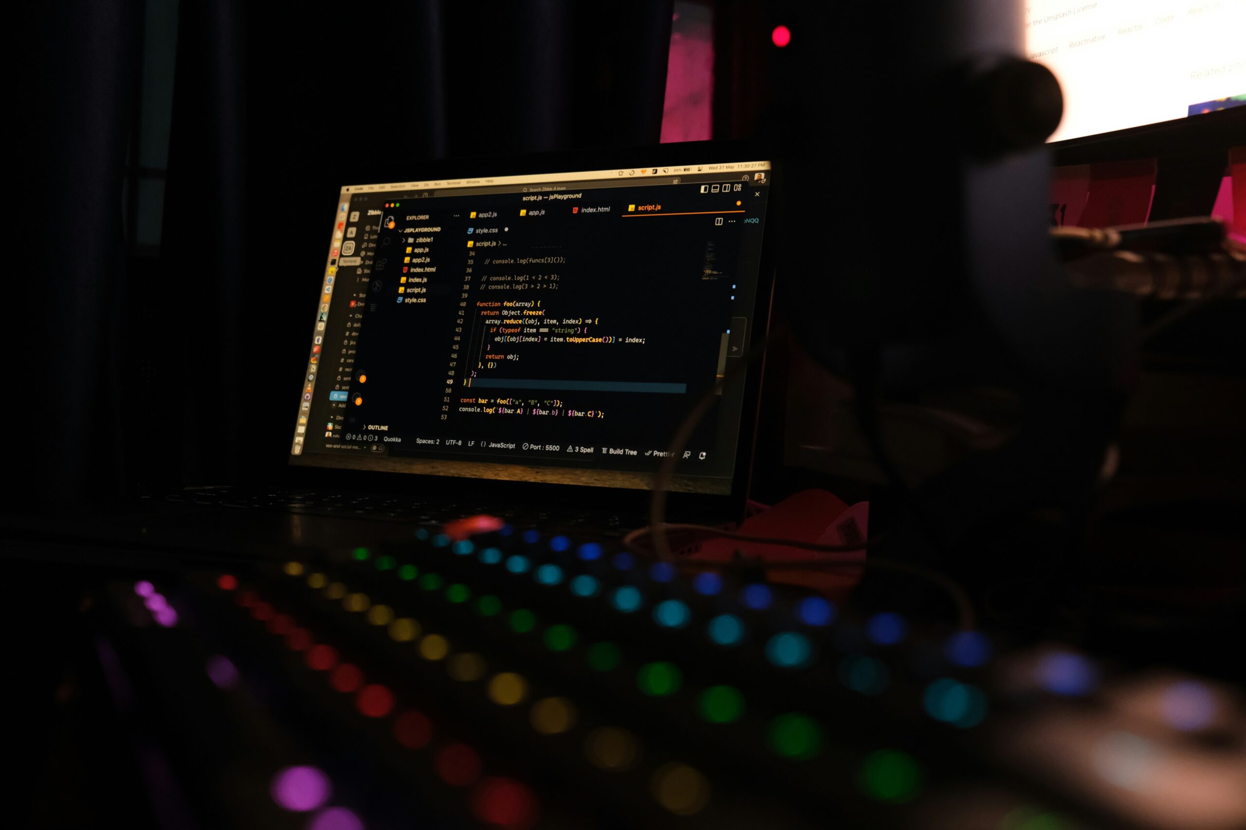 Hello World Featured Image